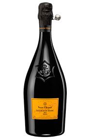 1990 Champagne Veuve Clicquot, La Grande Dame 1990 Champagne Veuve Clicquot, La Grande Dame