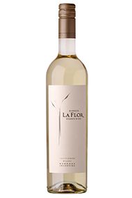 2017 Pulenta La Flor Sauvignon Blanc, Mendoza 2017 Pulenta La Flor Sauvignon Blanc, Mendoza