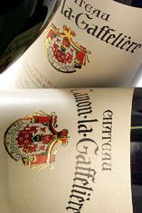 2010 Ch. Canon-La-Gaffelière, St Emilion 2010 Ch. Canon-La-Gaffelière, St Emilion